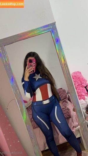 juicybrunettee photo #0001