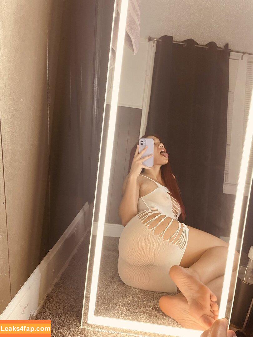 JuicyCoochie1020 / Ana Lemon / Analemon1020 leaked photo photo #0004