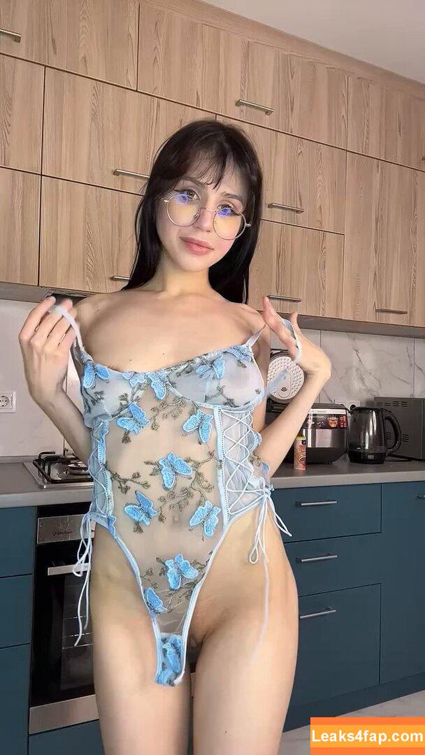 juicydakota44 / Milla / kducketts__ leaked photo photo #0027