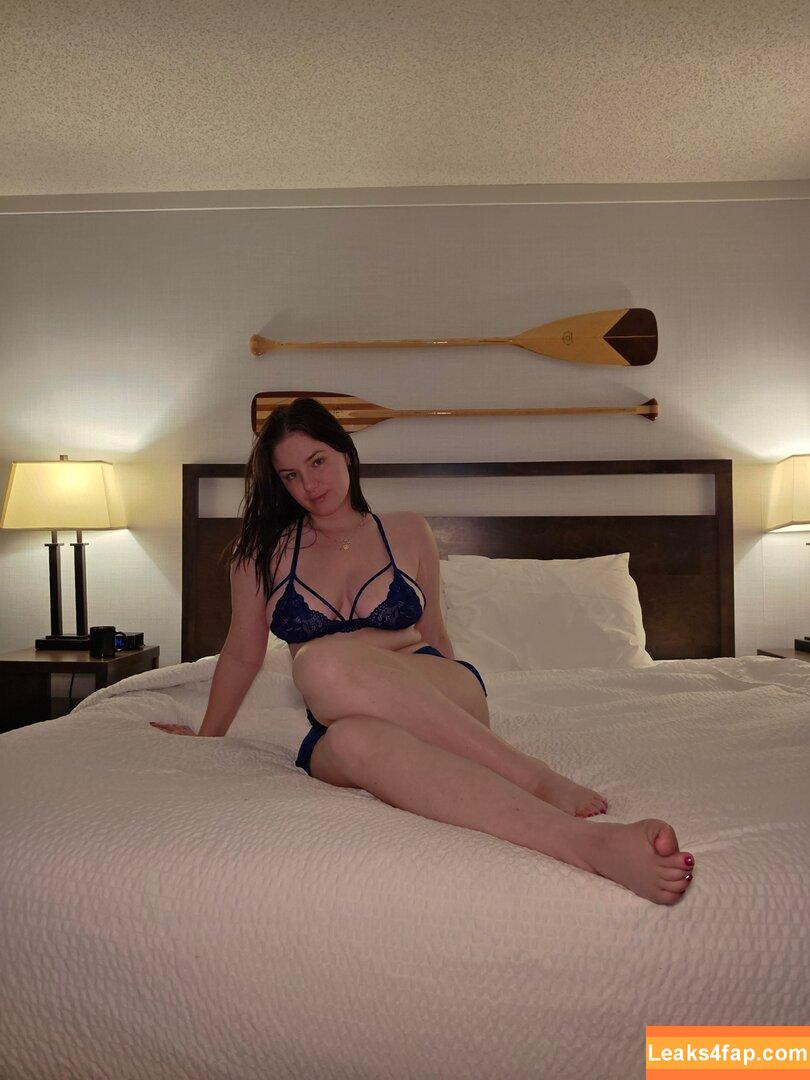 juicyjaneeeee / juicyjanaeeee leaked photo photo #0001