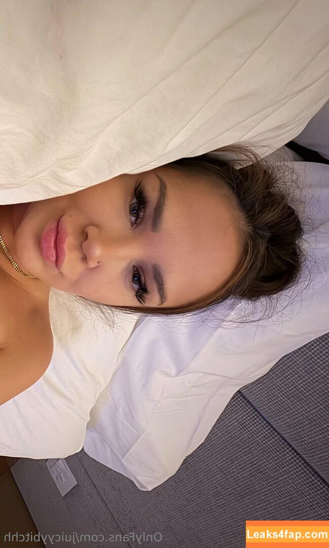 juicyybitchh /  leaked photo photo #0010