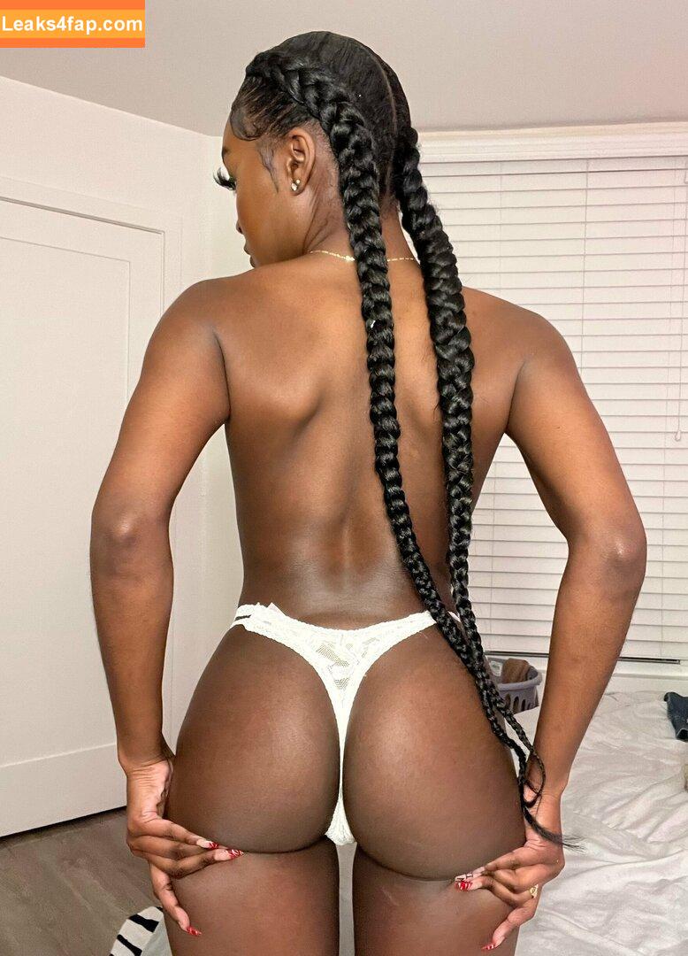 juiicyyyfruit / juicy_the_body leaked photo photo #0104