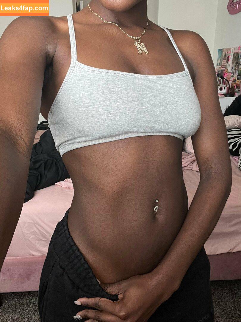 juiicyyyfruit / juicy_the_body leaked photo photo #0171