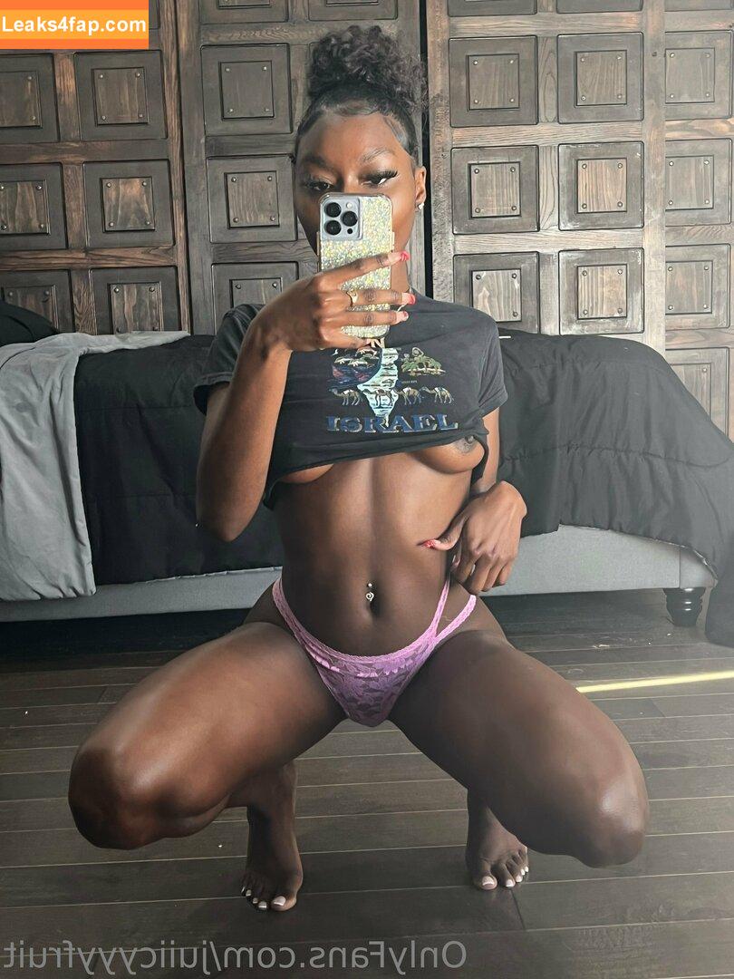 juiicyyyfruit / juicy_the_body leaked photo photo #0198