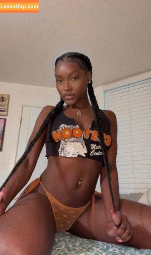 juiicyyyfruit photo #0210