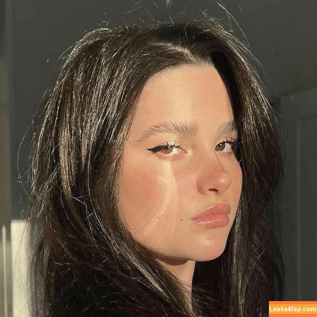 Jules LeBlanc / Annie LeBlanc / julesleblanc leaked photo photo #0001