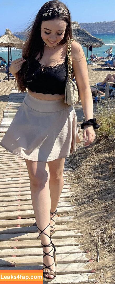 Julesboringlife / sarahtoninx9_ leaked photo photo #0046