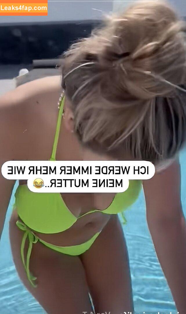 Julesboringlife / sarahtoninx9_ leaked photo photo #0074