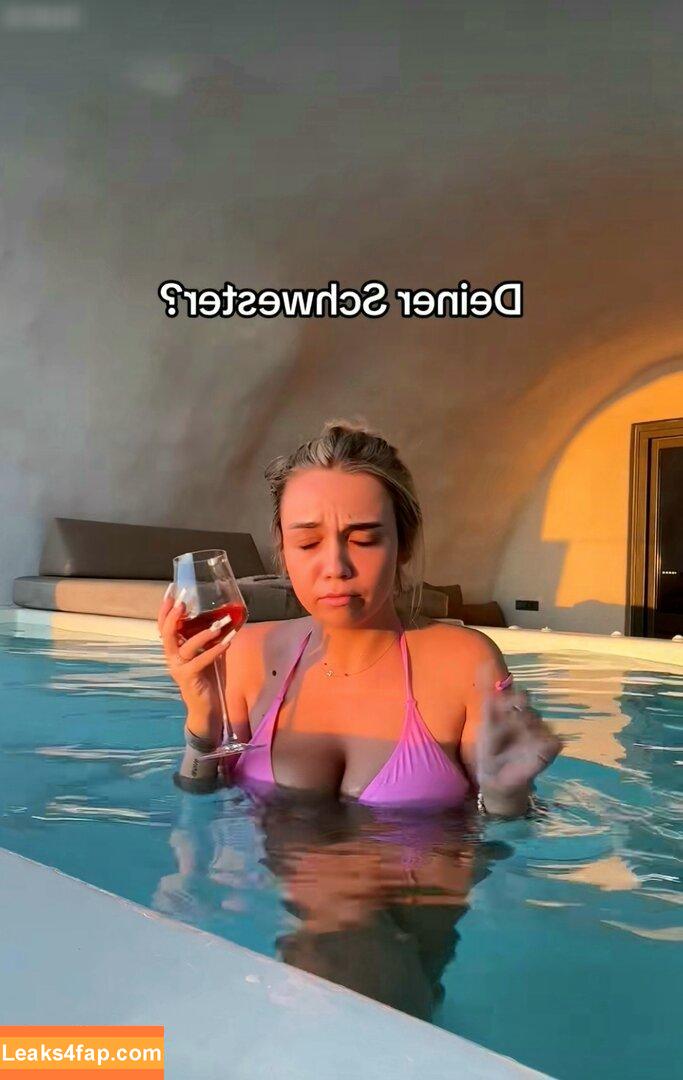 Julesboringlife / sarahtoninx9_ leaked photo photo #0111