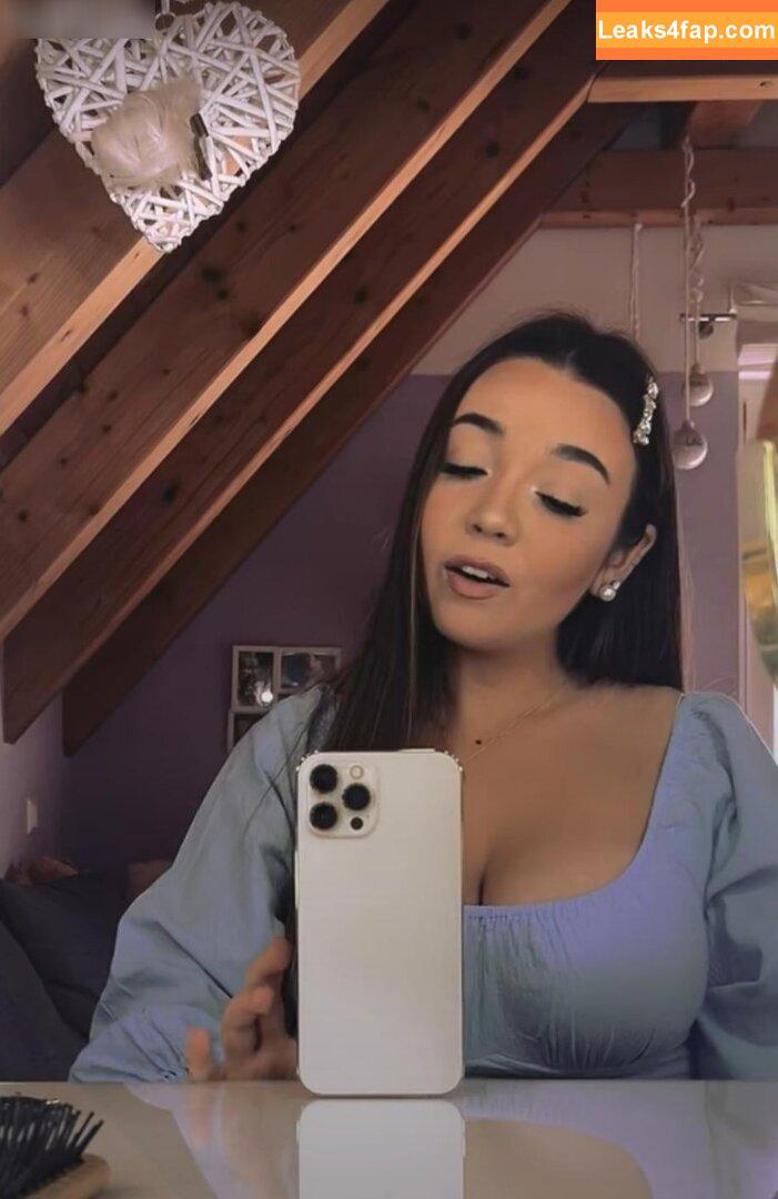 Julesboringlife / sarahtoninx9_ leaked photo photo #0130