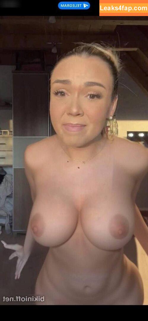 Julesboringlife / sarahtoninx9_ leaked photo photo #0140