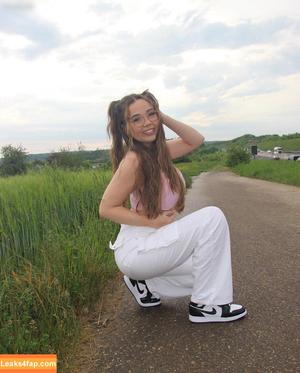 Julesboringlife photo #0051