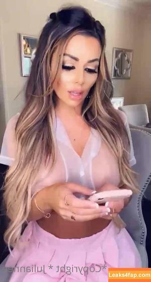 Juli Annee photo #0177