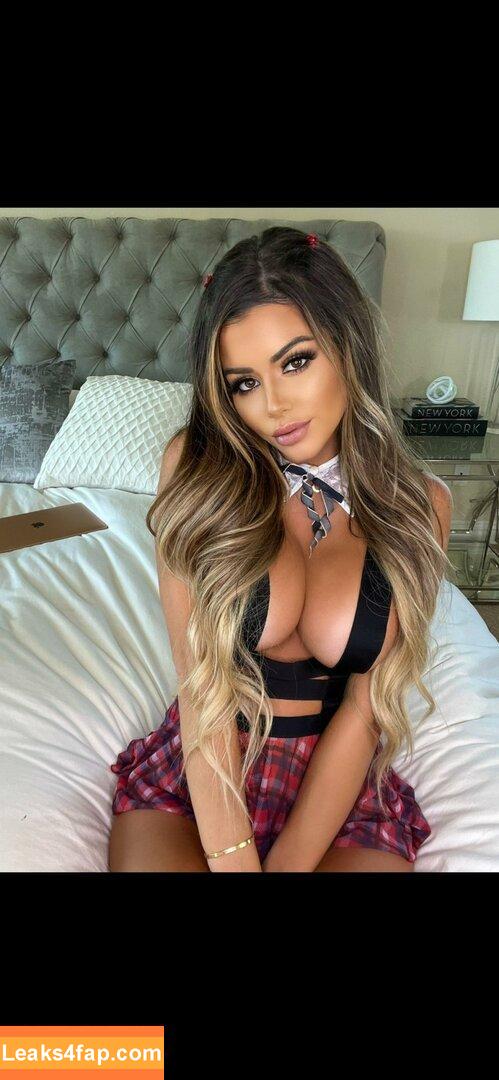 Juli.anneee / juli.annee / juliannee leaked photo photo #0003