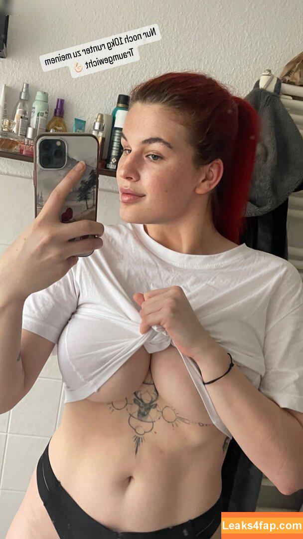 Juli Fox Redhead / juli_foxy_redhead / julifox leaked photo photo #0043