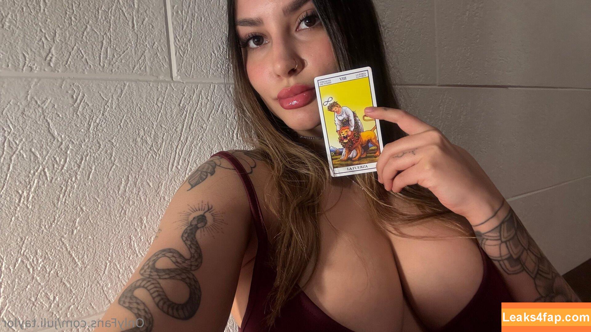 juli.taylor / julifrancestaylor leaked photo photo #0015