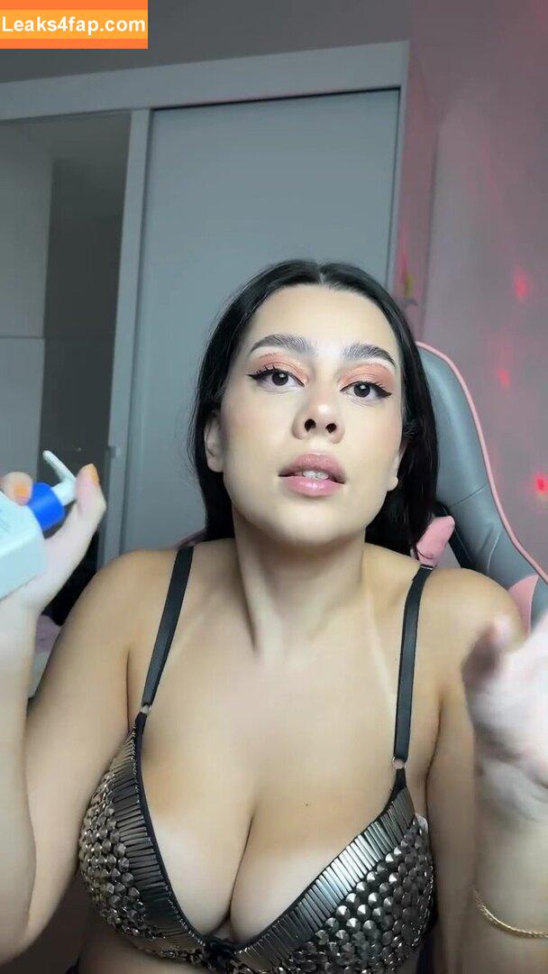 Julia Alvarenga / julinhafuracaoo / kjuliak leaked photo photo #0064
