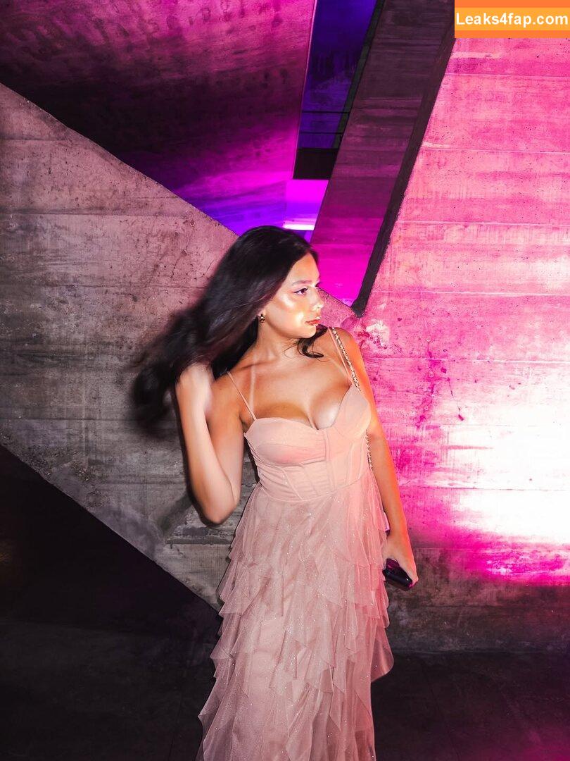 Julia Alvarenga / julinhafuracaoo / kjuliak leaked photo photo #0070