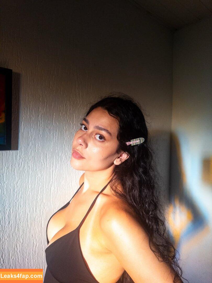 Julia Alvarenga / julinhafuracaoo / kjuliak leaked photo photo #0098