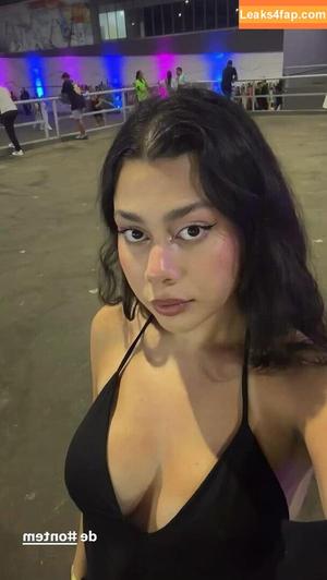 Julia Alvarenga photo #0081