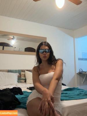 Julia Alvarenga photo #0100