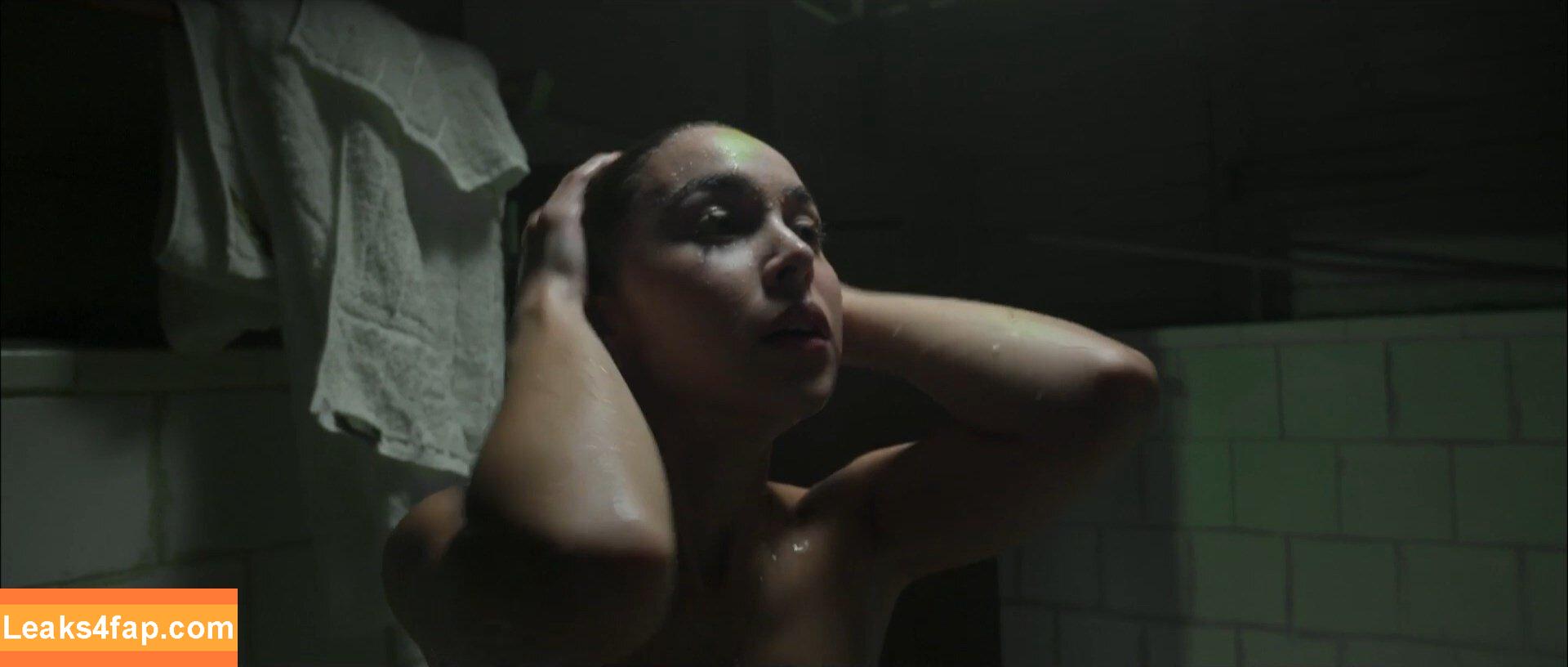 Julia Ba /  leaked photo photo #0002