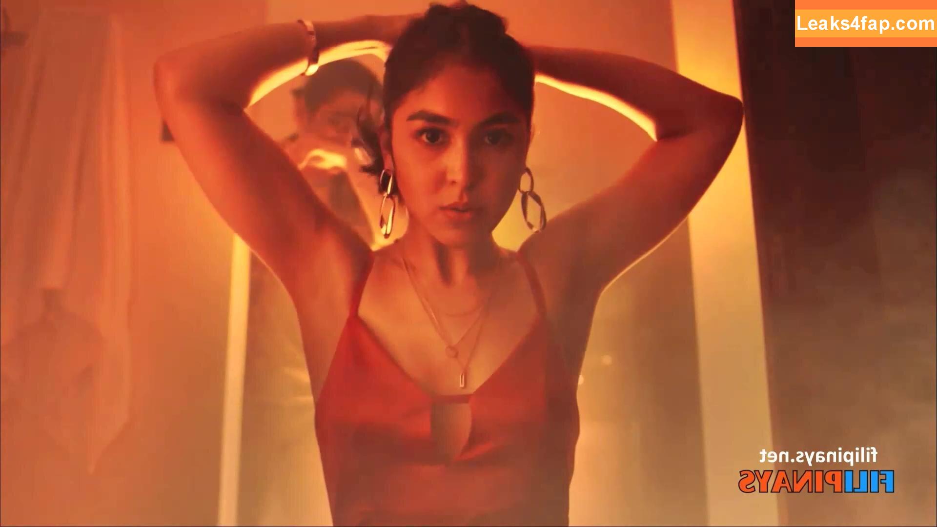 Julia Ba /  leaked photo photo #0003