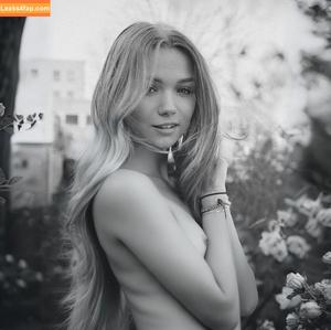 Julia Beautx photo #0890