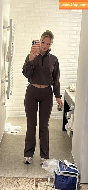 Julia Beautx photo #1020