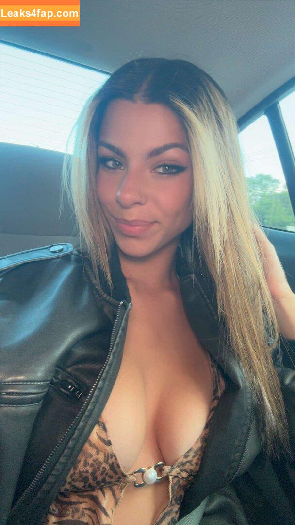 Julia Carrano / julia.carrano leaked photo photo #0002