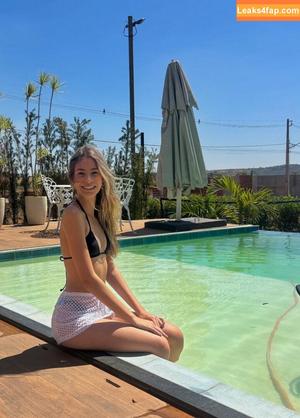Julia Castrom photo #0090