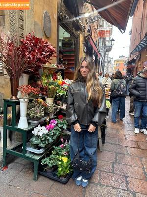 Julia Ernst photo #0321