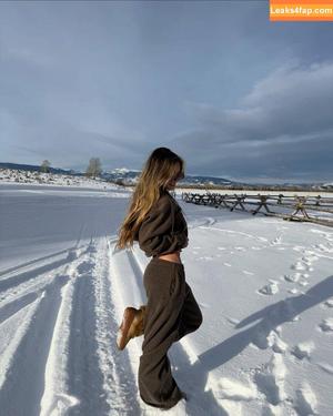 Julia Ernst фото #0380