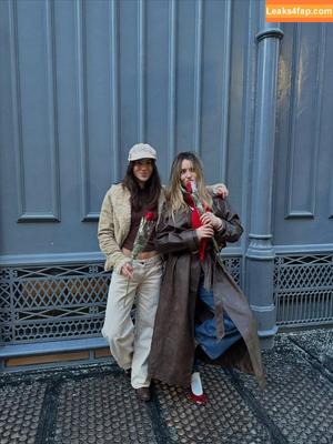 Julia Ernst photo #0410