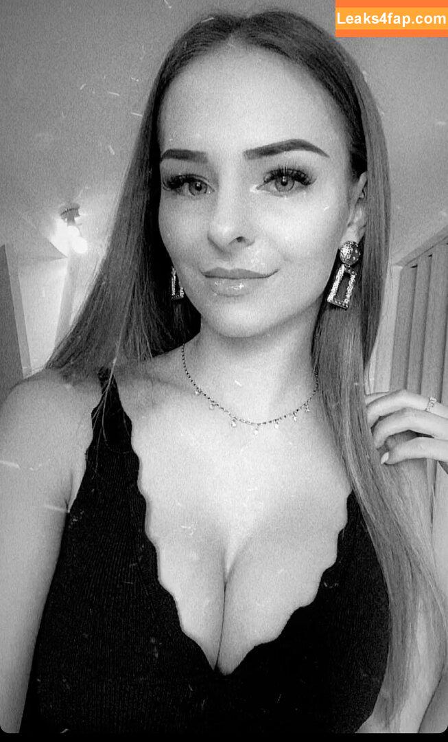 Julia Hofer / httpjulia / juliasonja leaked photo photo #0024