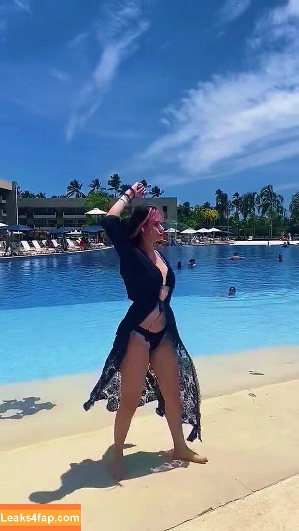 Julia K Barni / juliakbarni leaked photo photo #0102
