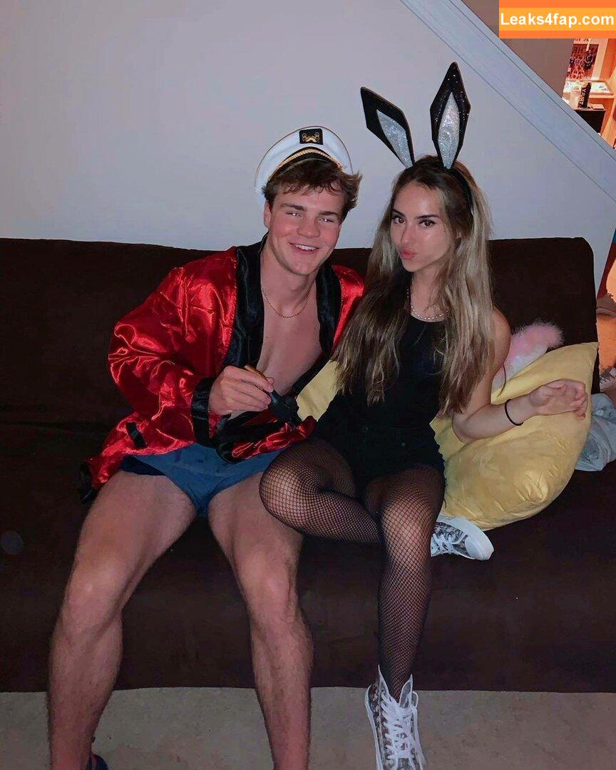 Julia & Katelyn Ernst / juliaernst leaked photo photo #0094