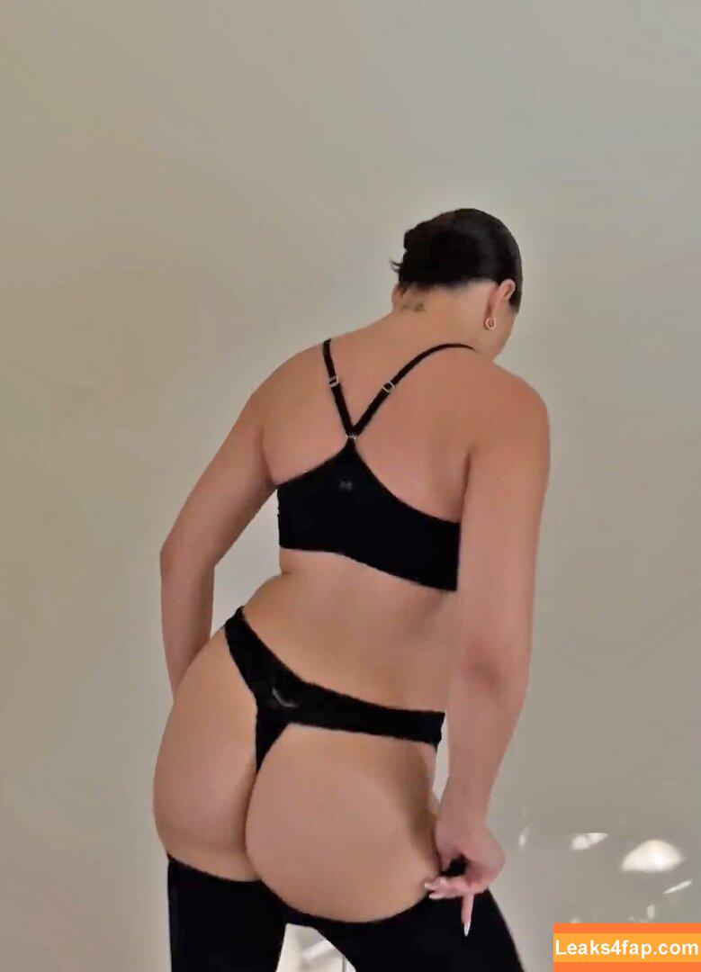 Julia Kelly / missjuliakelly leaked photo photo #0540