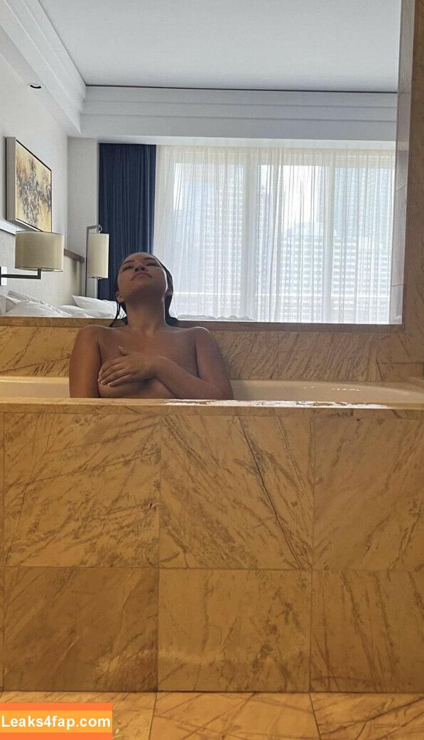 Julia Kelly / missjuliakelly слитое фото фото #0620