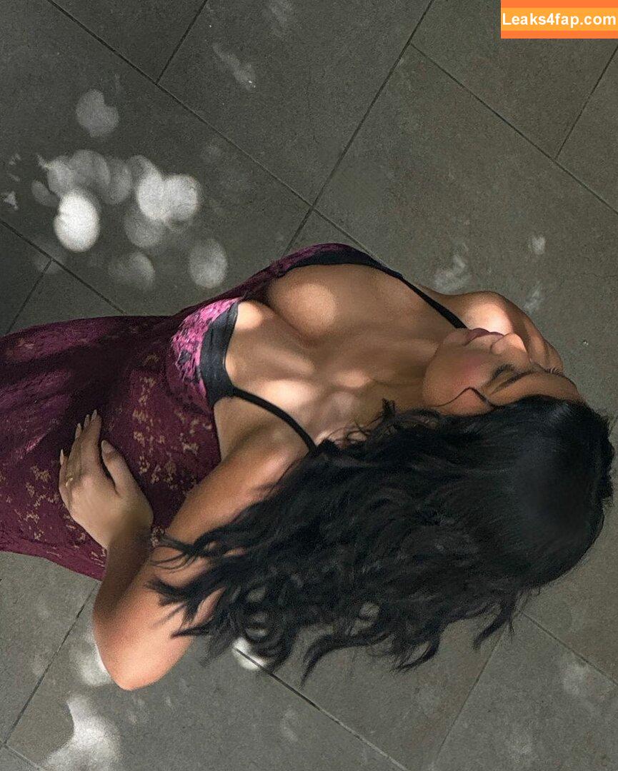 Julia Kelly / missjuliakelly слитое фото фото #0975