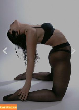 Julia Kelly photo #0070