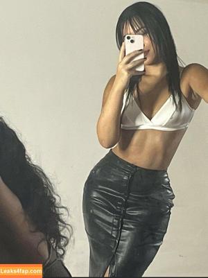 Julia Kelly photo #0087