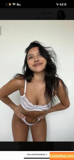 Julia Kelly photo #0134