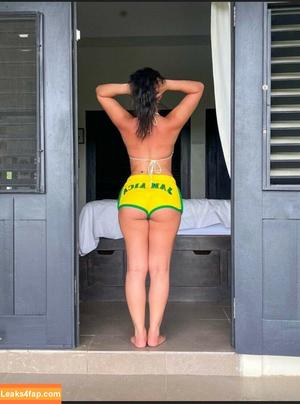 Julia Kelly photo #0148