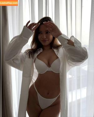 Julia Kelly photo #0199