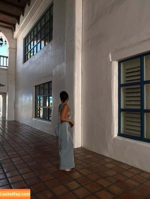 Julia Kelly photo #0323