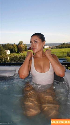 Julia Kelly photo #0407