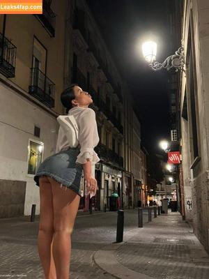 Julia Kelly photo #0460