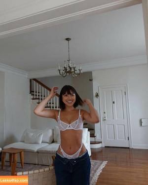 Julia Kelly photo #0535