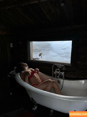 Julia Kelly фото #0714